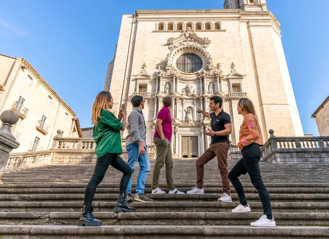 Kuststop aan de Costa Brava aan het einde van de begeleide Montserrat en Girona dagtocht